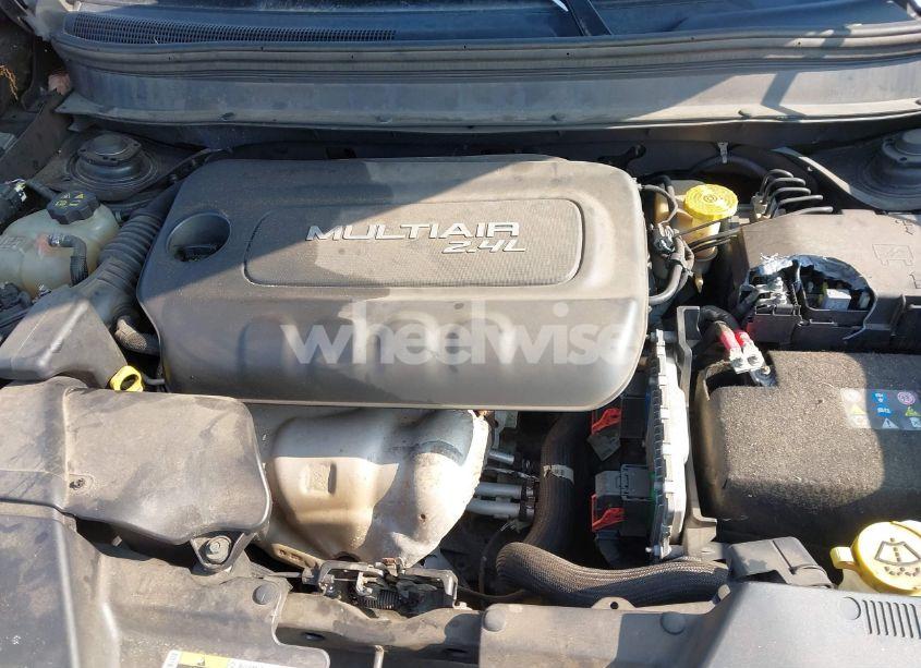 Photo 10 of 2014 Jeep Cherokee LATITUDE (VIN 1C4PJMCB4EW162489)