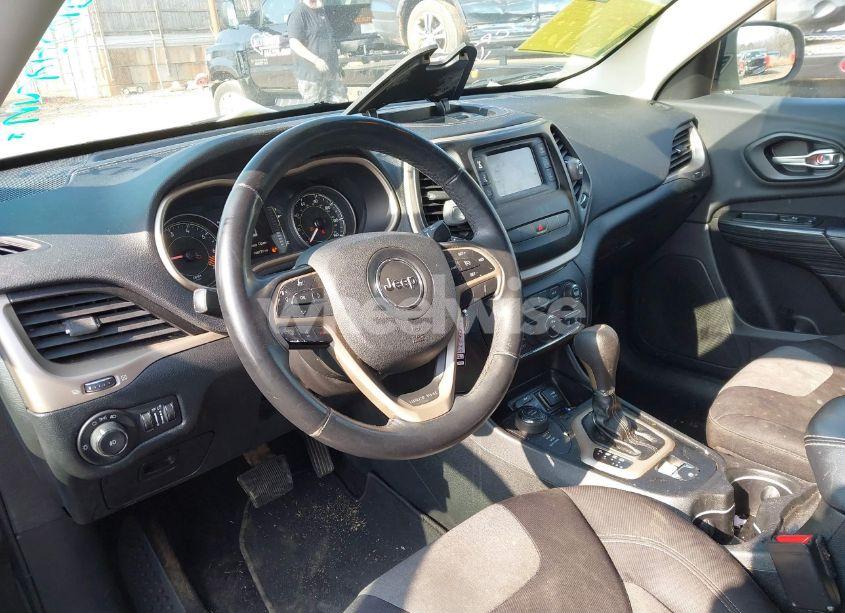 Photo 18 of 2014 Jeep Cherokee LATITUDE (VIN 1C4PJMCB4EW162489)
