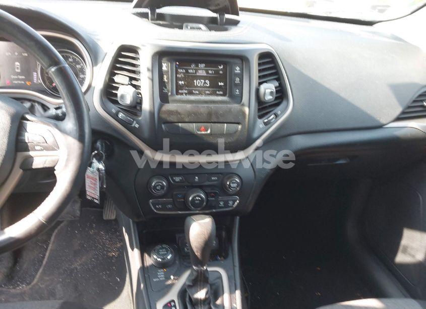 Photo 22 of 2014 Jeep Cherokee LATITUDE (VIN 1C4PJMCB4EW162489)