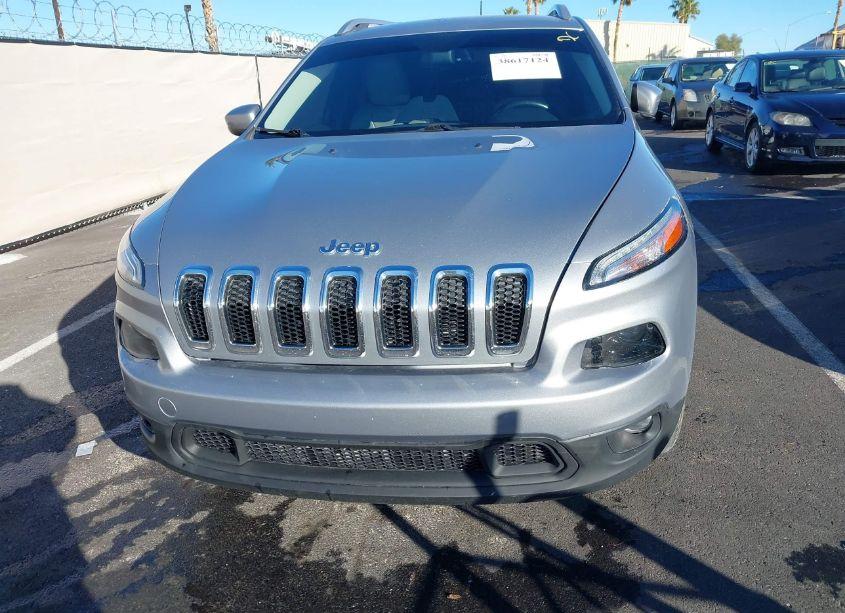 Photo 6 of 2014 Jeep Cherokee LATITUDE (VIN 1C4PJMCB4EW227499)