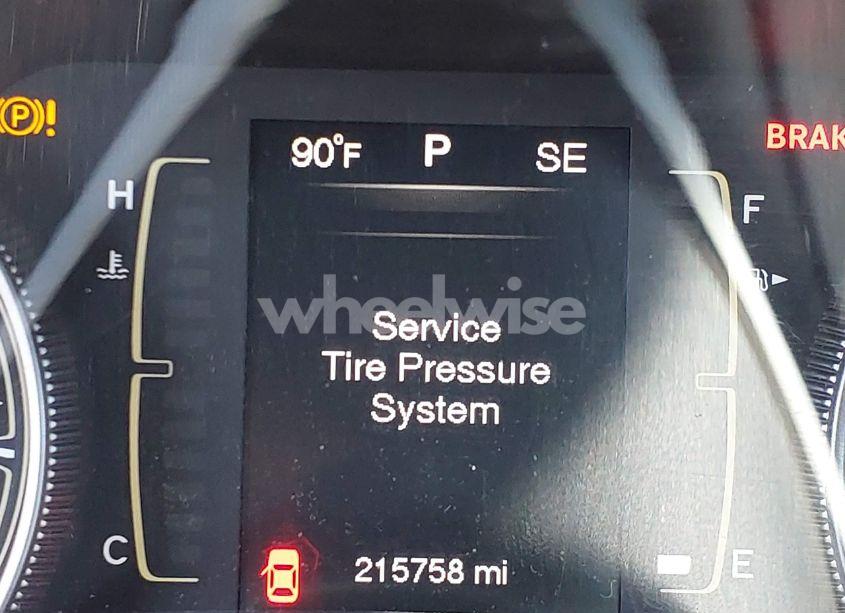 Photo 15 of 2014 Jeep Cherokee LATITUDE (VIN 1C4PJMCB4EW315520)