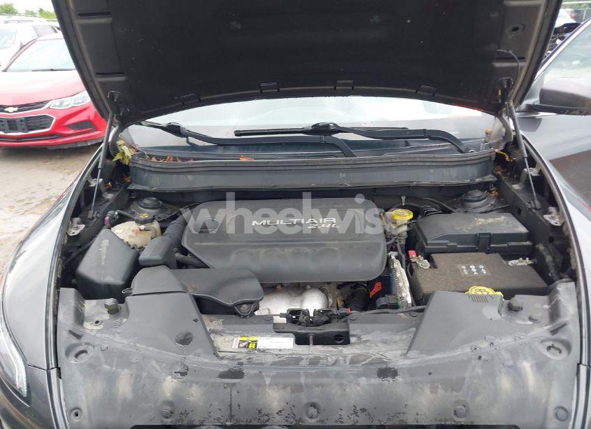 Photo 10 of 2015 Jeep Cherokee LATITUDE (VIN 1C4PJMCB4FW522703)