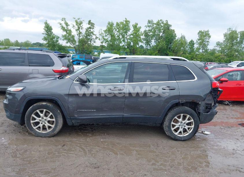 Photo 14 of 2015 Jeep Cherokee LATITUDE (VIN 1C4PJMCB4FW522703)