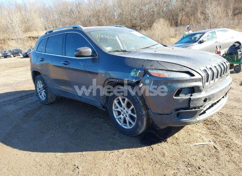 2015 Jeep Cherokee LATITUDE (VIN 1C4PJMCB4FW546452) main photo