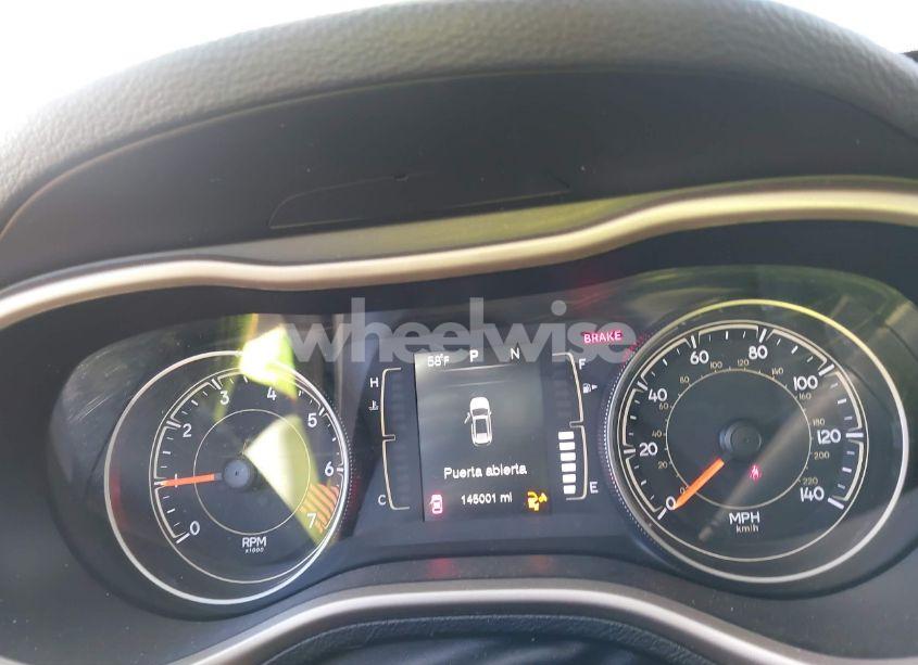 Photo 7 of 2015 Jeep Cherokee LATITUDE (VIN 1C4PJMCB4FW546452)