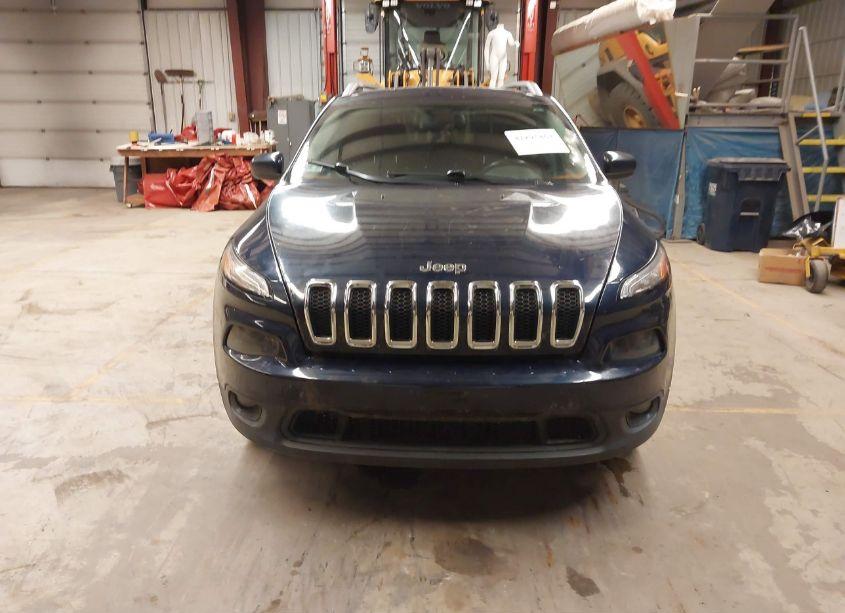Photo 13 of 2015 Jeep Cherokee LATITUDE (VIN 1C4PJMCB4FW624728)