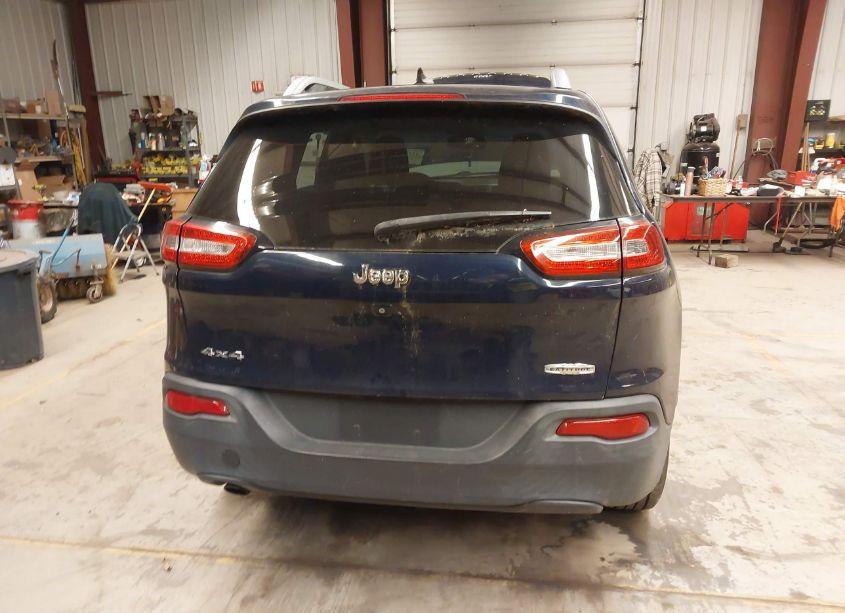 Photo 17 of 2015 Jeep Cherokee LATITUDE (VIN 1C4PJMCB4FW624728)