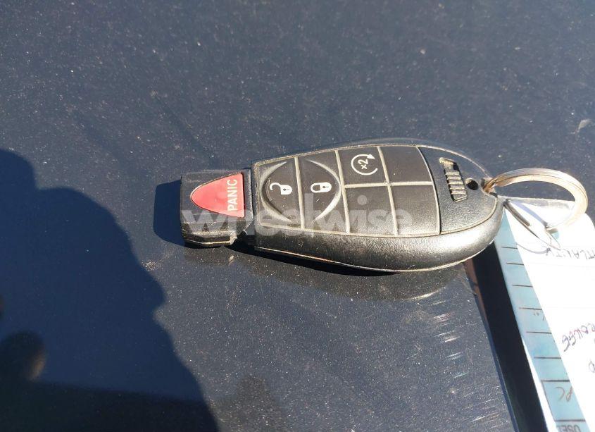 Photo 11 of 2015 Jeep Cherokee LATITUDE (VIN 1C4PJMCB4FW655073)