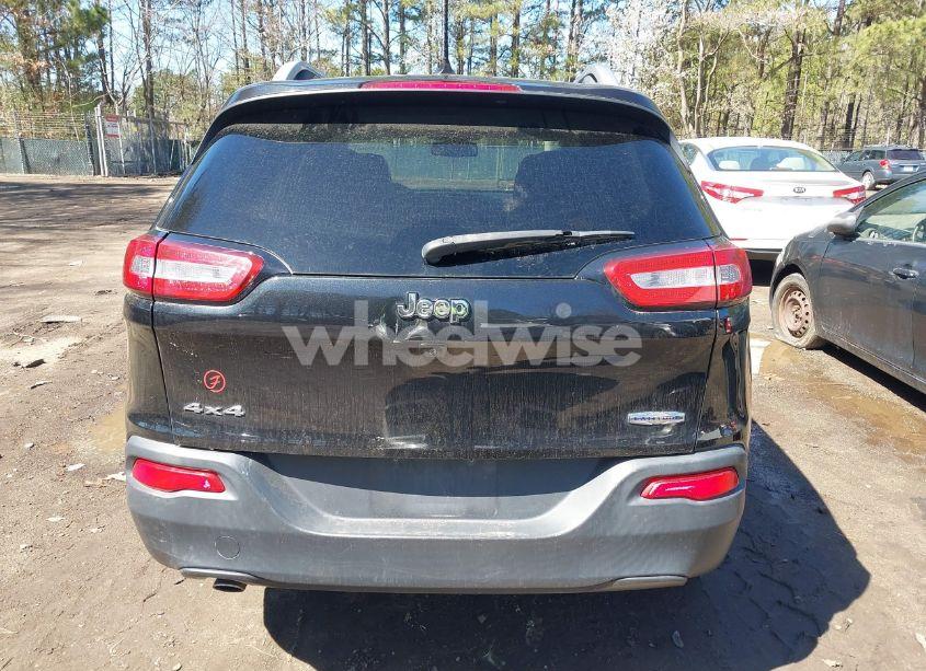 Photo 16 of 2015 Jeep Cherokee LATITUDE (VIN 1C4PJMCB4FW655073)