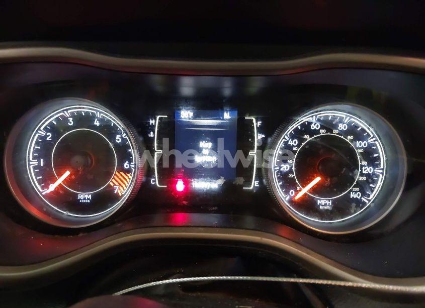 Photo 7 of 2015 Jeep Cherokee LATITUDE (VIN 1C4PJMCB4FW733710)