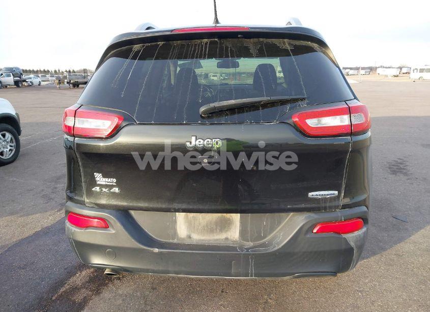 Photo 16 of 2015 Jeep Cherokee LATITUDE (VIN 1C4PJMCB4FW744030)