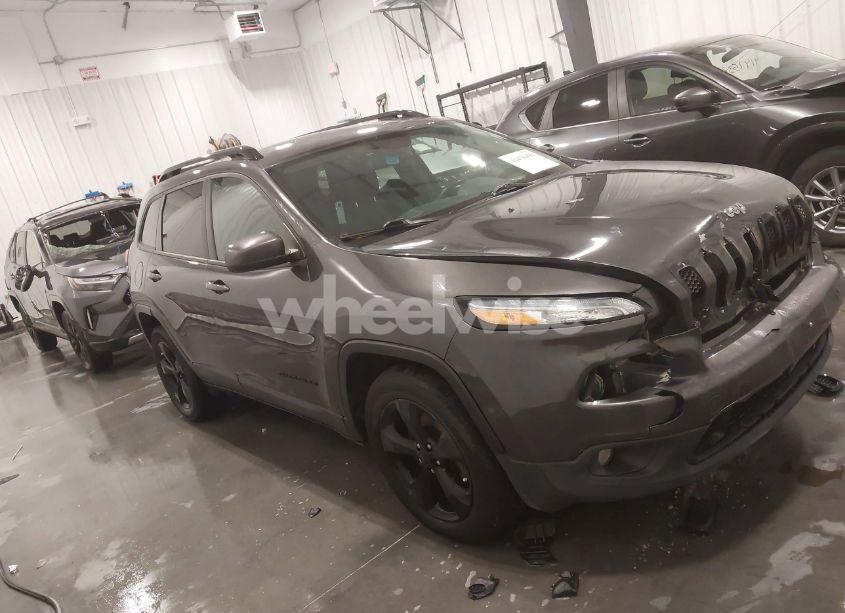 Photo 13 of 2015 Jeep Cherokee LATITUDE ALTITUDE (VIN 1C4PJMCB4FW750507)