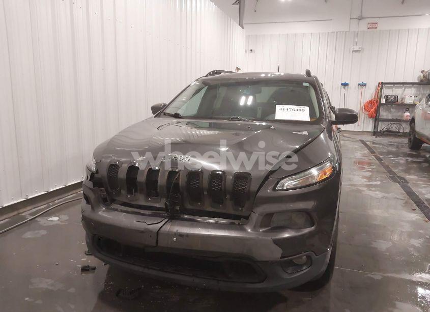 Photo 6 of 2015 Jeep Cherokee LATITUDE ALTITUDE (VIN 1C4PJMCB4FW750507)