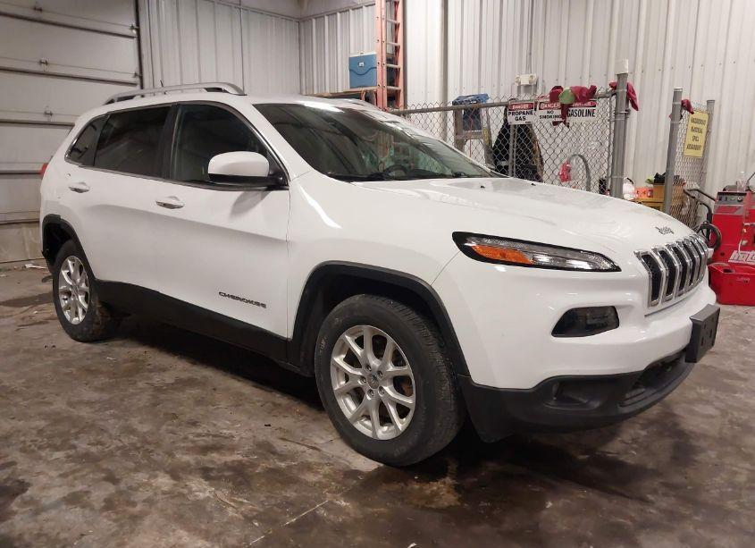 2015 Jeep Cherokee LATITUDE (VIN 1C4PJMCB4FW794457) main photo