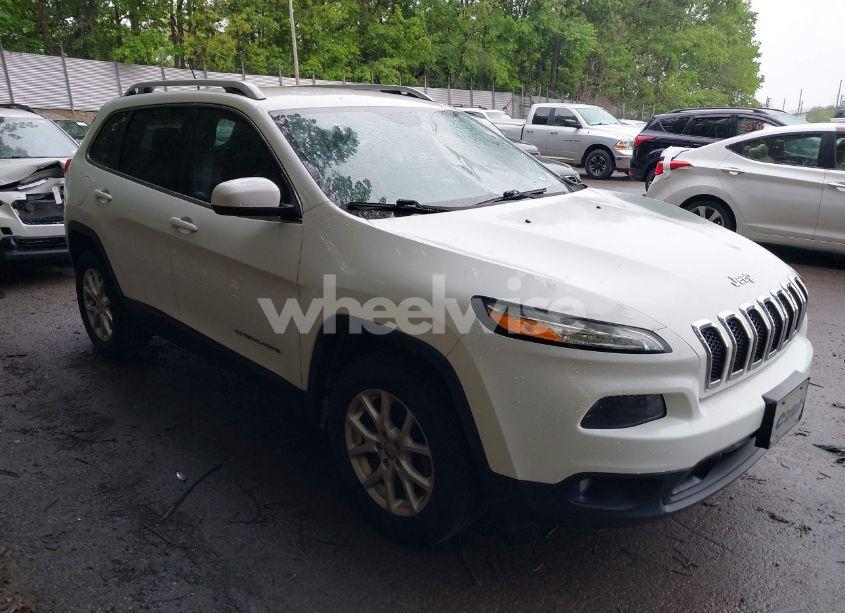 2016 Jeep Cherokee LATITUDE (VIN 1C4PJMCB4GW117832) main photo