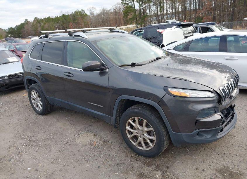 2016 Jeep Cherokee LATITUDE (VIN 1C4PJMCB4GW140009) main photo