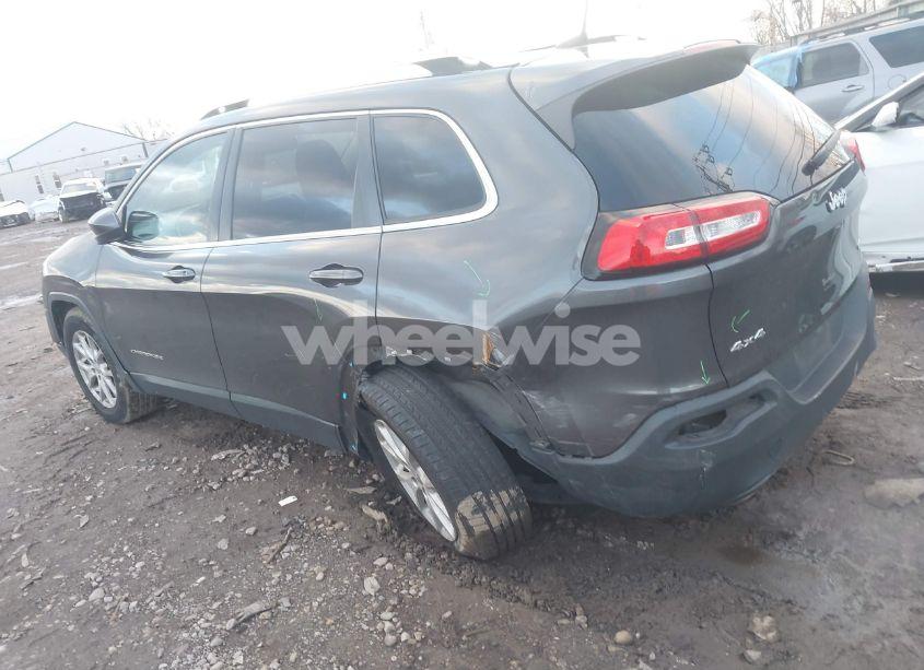 Photo 3 of 2016 Jeep Cherokee LATITUDE (VIN 1C4PJMCB4GW141886)