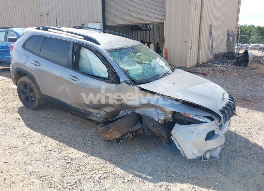 2016 Jeep Cherokee ALTITUDE (VIN 1C4PJMCB4GW182213) main photo