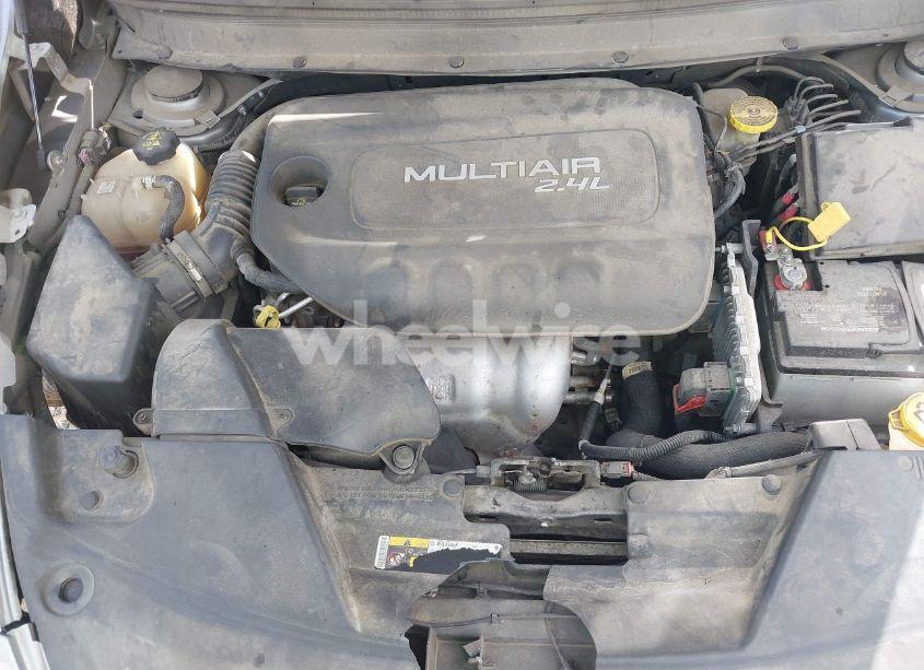 Photo 10 of 2016 Jeep Cherokee ALTITUDE (VIN 1C4PJMCB4GW182213)