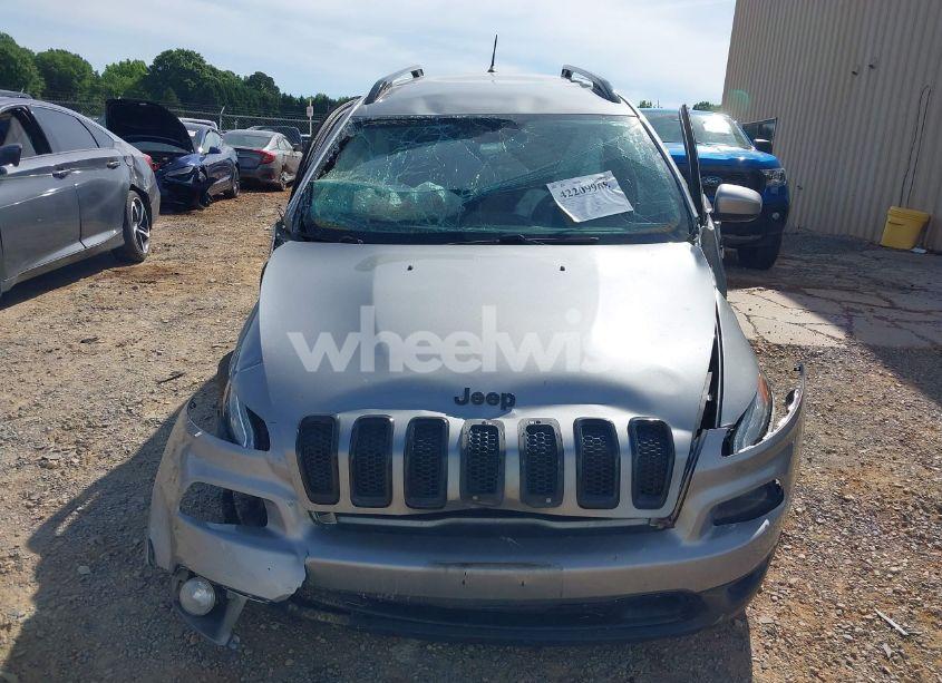 Photo 12 of 2016 Jeep Cherokee ALTITUDE (VIN 1C4PJMCB4GW182213)