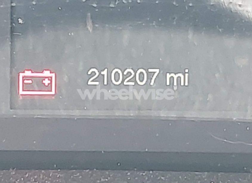 Photo 15 of 2016 Jeep Cherokee LATITUDE (VIN 1C4PJMCB4GW241454)