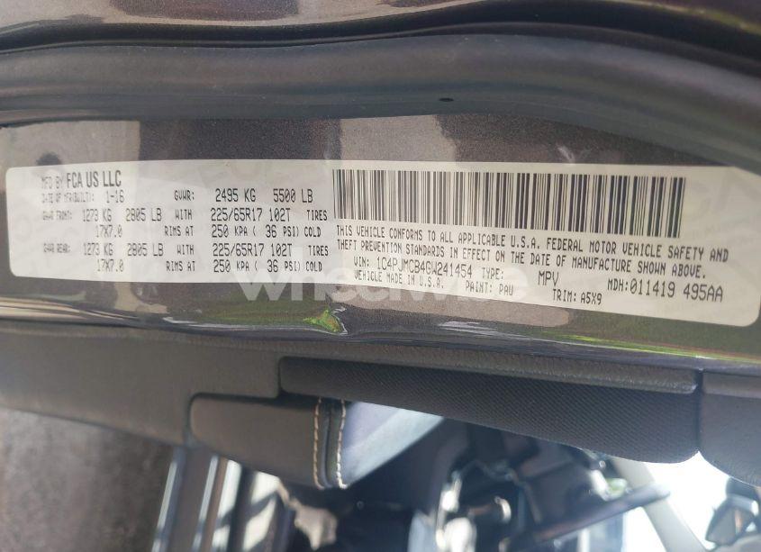 Photo 9 of 2016 Jeep Cherokee LATITUDE (VIN 1C4PJMCB4GW241454)