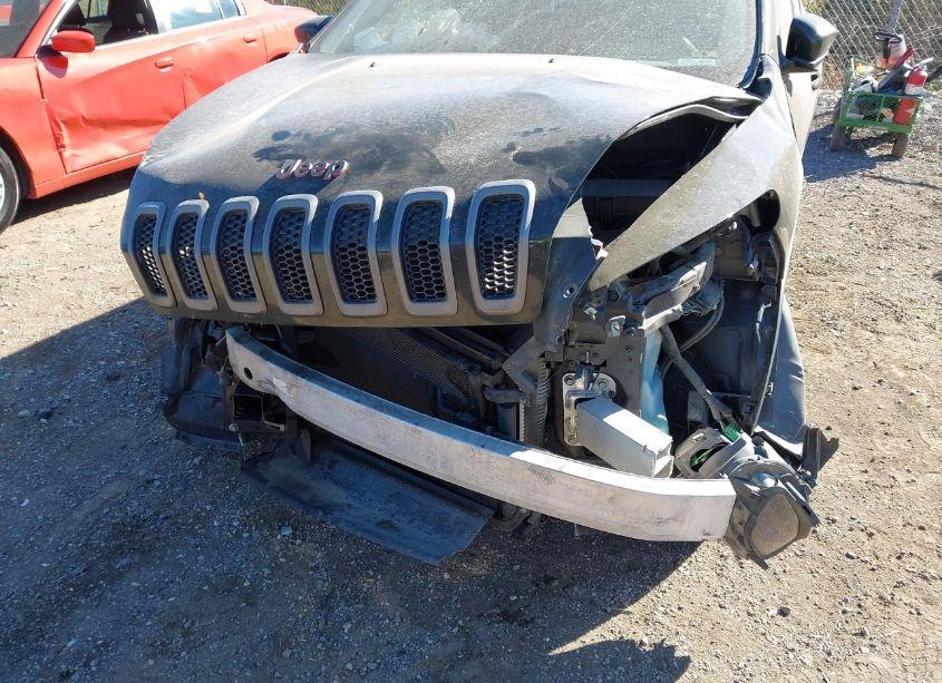 Photo 6 of 2016 Jeep Cherokee 75TH ANNIVERSARY (VIN 1C4PJMCB4GW289388)