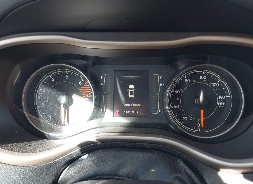 Photo 7 of 2016 Jeep Cherokee 75TH ANNIVERSARY (VIN 1C4PJMCB4GW289388)