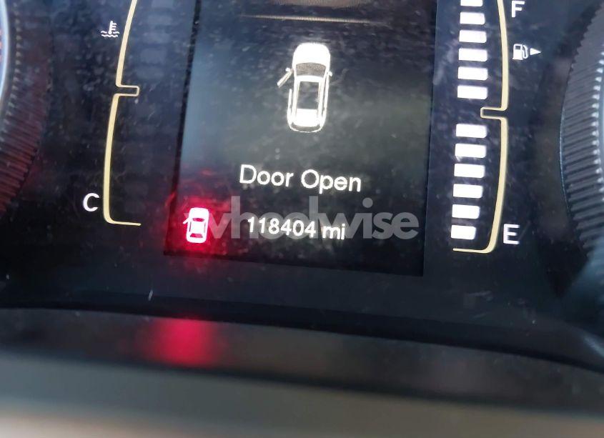 Photo 15 of 2017 Jeep Cherokee LATITUDE 4X4 (VIN 1C4PJMCB4HW575601)