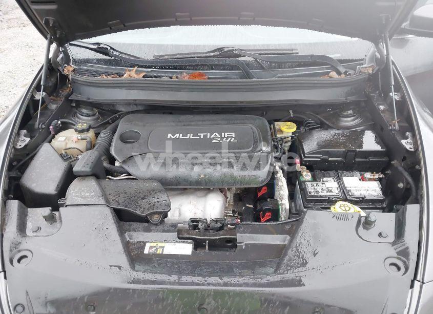 Photo 10 of 2014 Jeep Cherokee LATITUDE (VIN 1C4PJMCB5EW146964)