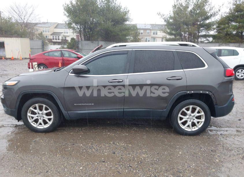 Photo 14 of 2014 Jeep Cherokee LATITUDE (VIN 1C4PJMCB5EW146964)