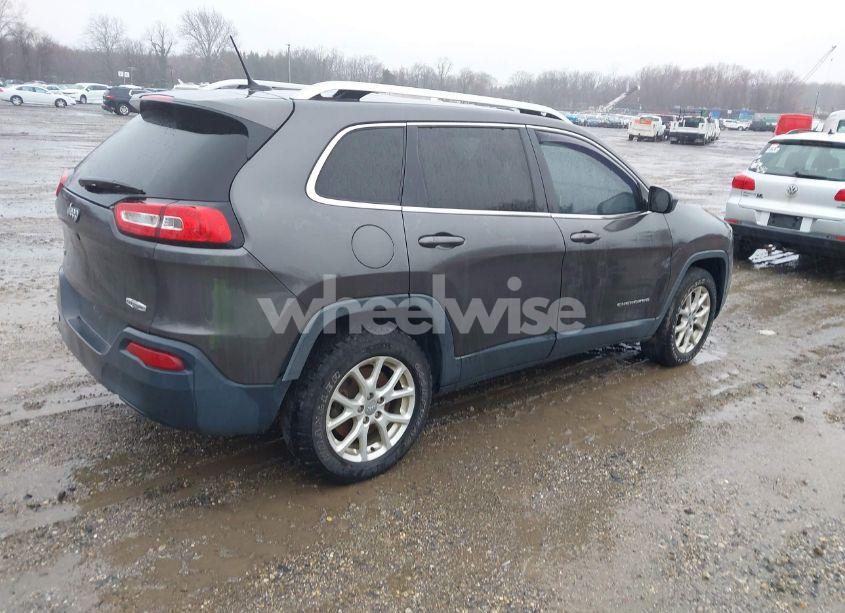 Photo 4 of 2014 Jeep Cherokee LATITUDE (VIN 1C4PJMCB5EW146964)