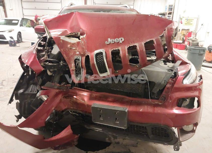 Photo 6 of 2014 Jeep Cherokee LATITUDE (VIN 1C4PJMCB5EW196408)