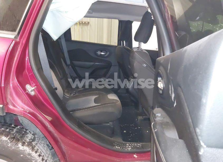 Photo 8 of 2014 Jeep Cherokee LATITUDE (VIN 1C4PJMCB5EW196408)