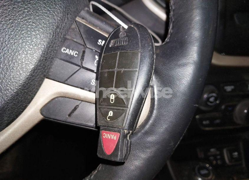 Photo 11 of 2015 Jeep Cherokee LATITUDE (VIN 1C4PJMCB5FW702496)