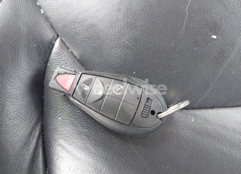 Photo 11 of 2015 Jeep Cherokee LATITUDE ALTITUDE (VIN 1C4PJMCB5FW750290)