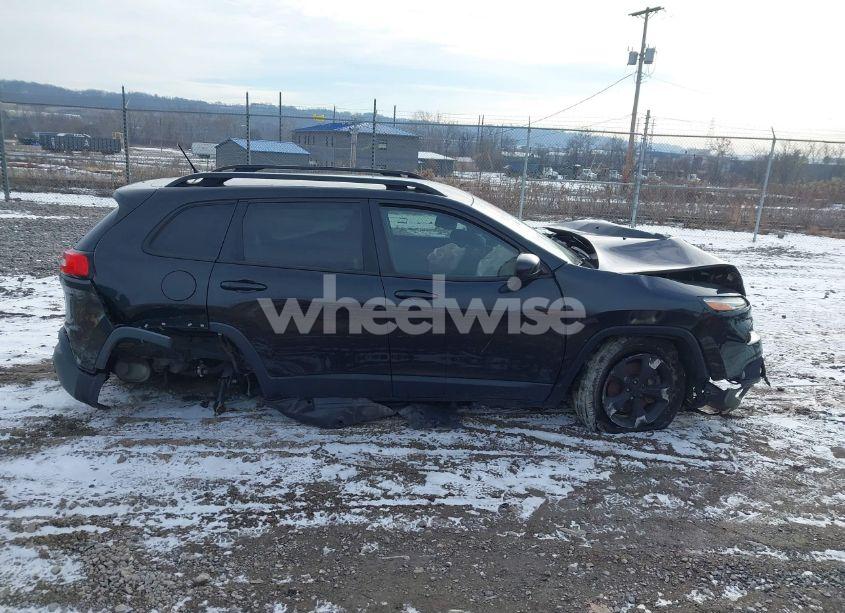 Photo 14 of 2015 Jeep Cherokee LATITUDE ALTITUDE (VIN 1C4PJMCB5FW750290)