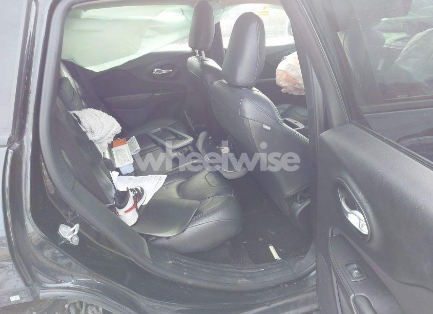 Photo 8 of 2015 Jeep Cherokee LATITUDE ALTITUDE (VIN 1C4PJMCB5FW750290)