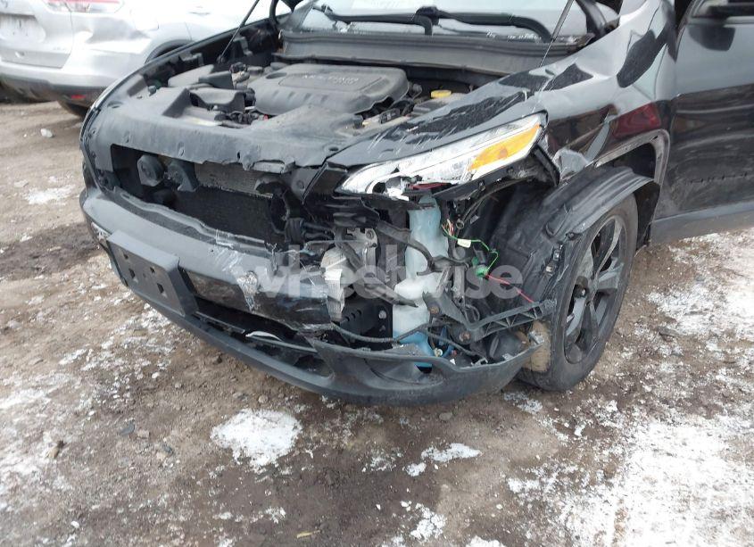 Photo 6 of 2015 Jeep Cherokee LATITUDE ALTITUDE (VIN 1C4PJMCB5FW756106)