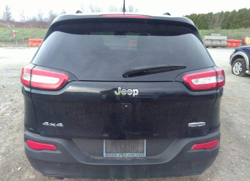 Photo 16 of 2015 Jeep Cherokee LATITUDE (VIN 1C4PJMCB5FW793138)