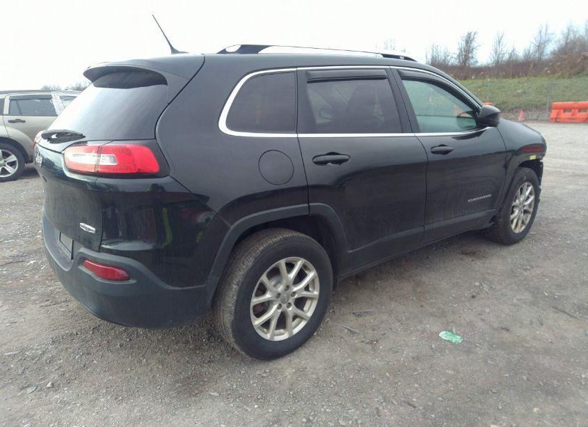 Photo 4 of 2015 Jeep Cherokee LATITUDE (VIN 1C4PJMCB5FW793138)