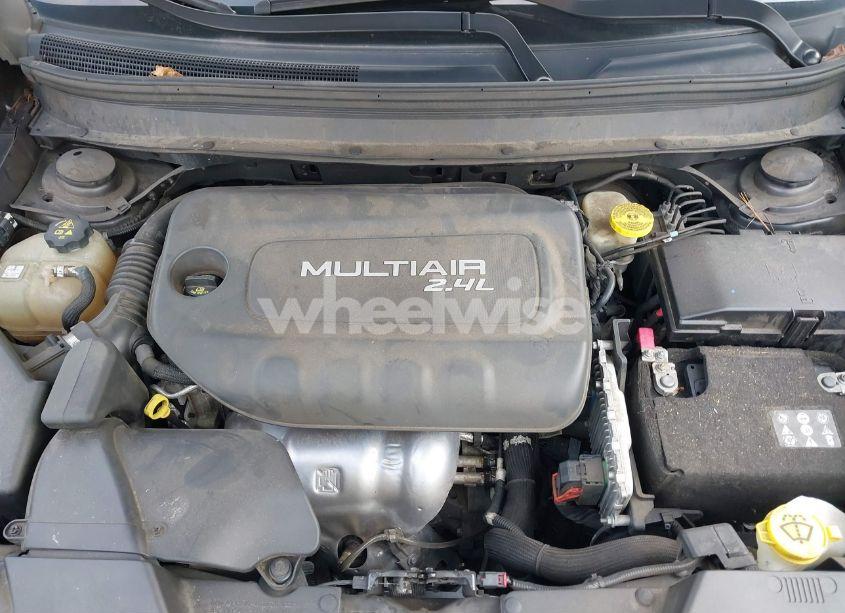 Photo 10 of 2016 Jeep Cherokee ALTITUDE (VIN 1C4PJMCB5GW152962)