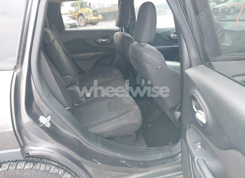 Photo 8 of 2016 Jeep Cherokee ALTITUDE (VIN 1C4PJMCB5GW152962)