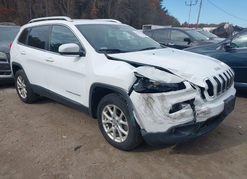 2016 Jeep Cherokee LATITUDE (VIN 1C4PJMCB5GW187646) main photo