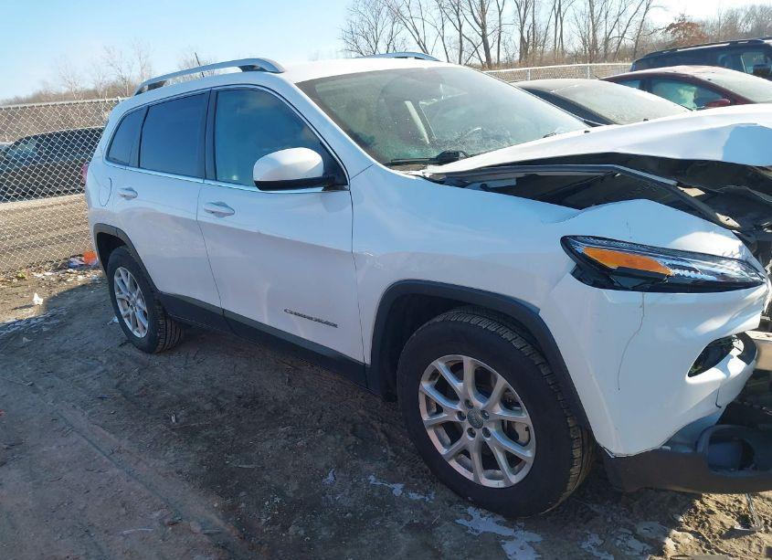 Photo 13 of 2017 Jeep Cherokee LATITUDE 4X4 (VIN 1C4PJMCB5HW583089)