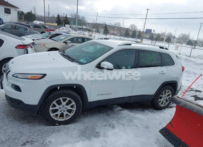 Photo 14 of 2017 Jeep Cherokee LATITUDE 4X4 (VIN 1C4PJMCB5HW618794)