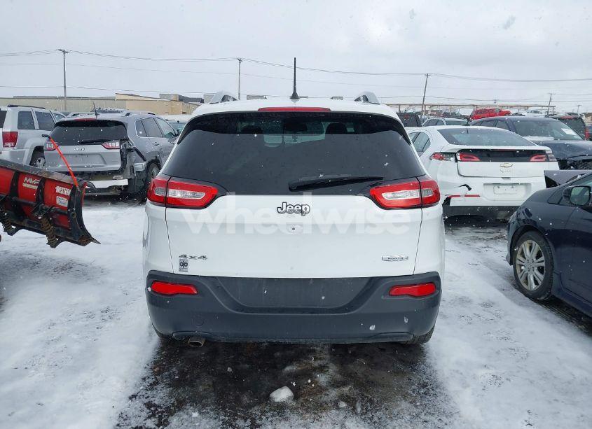 Photo 16 of 2017 Jeep Cherokee LATITUDE 4X4 (VIN 1C4PJMCB5HW618794)