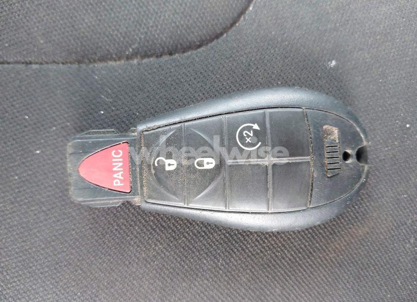 Photo 11 of 2019 Jeep Cherokee LATITUDE 4X4 (VIN 1C4PJMCB5KD213165)