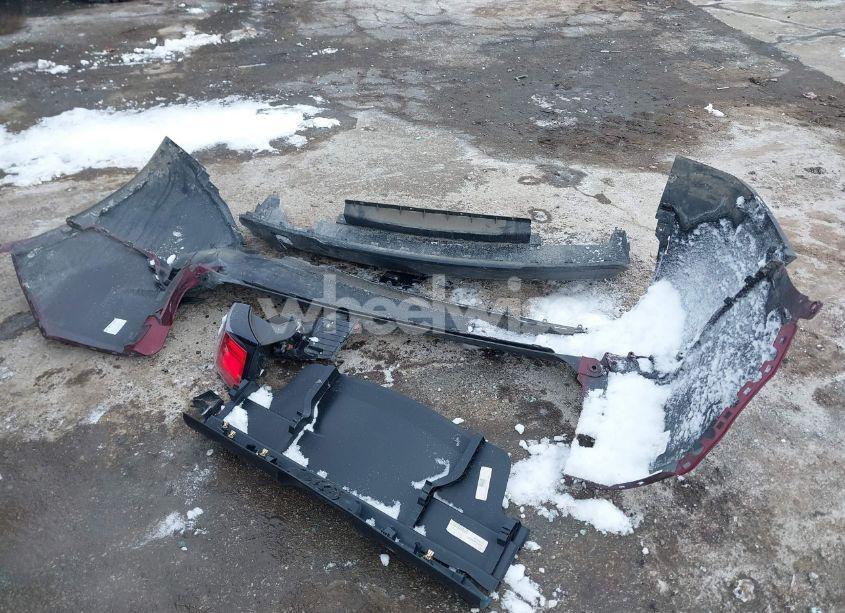 Photo 12 of 2019 Jeep Cherokee LATITUDE 4X4 (VIN 1C4PJMCB5KD213165)