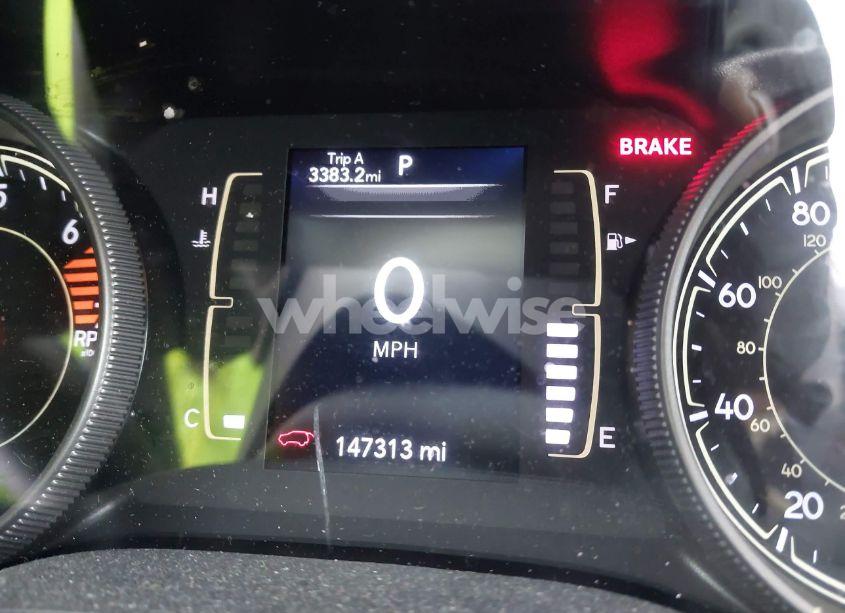 Photo 16 of 2019 Jeep Cherokee LATITUDE 4X4 (VIN 1C4PJMCB5KD213165)